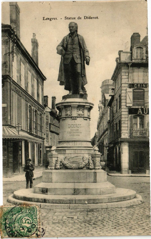 Carte postale ancienne Lagres - Statue de Diderot