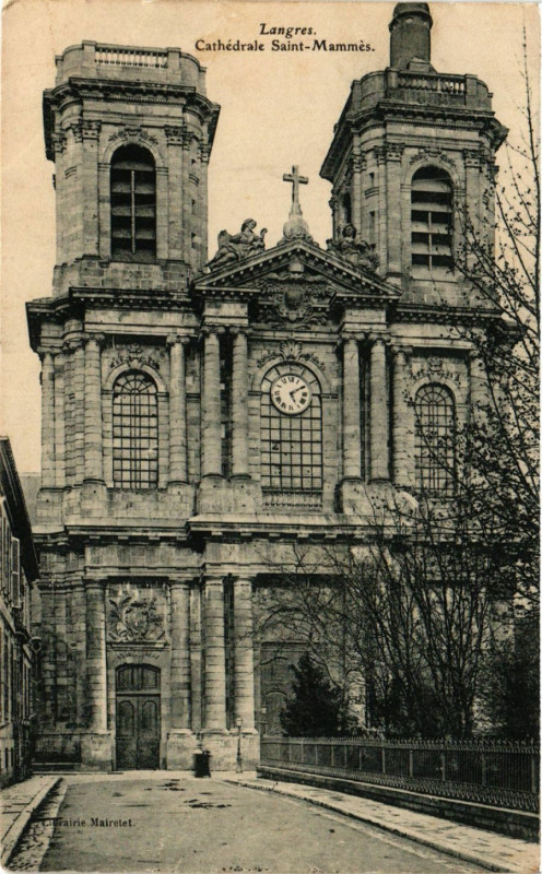 Carte postale ancienne Lagres - Cathédrale Saint-Mammés