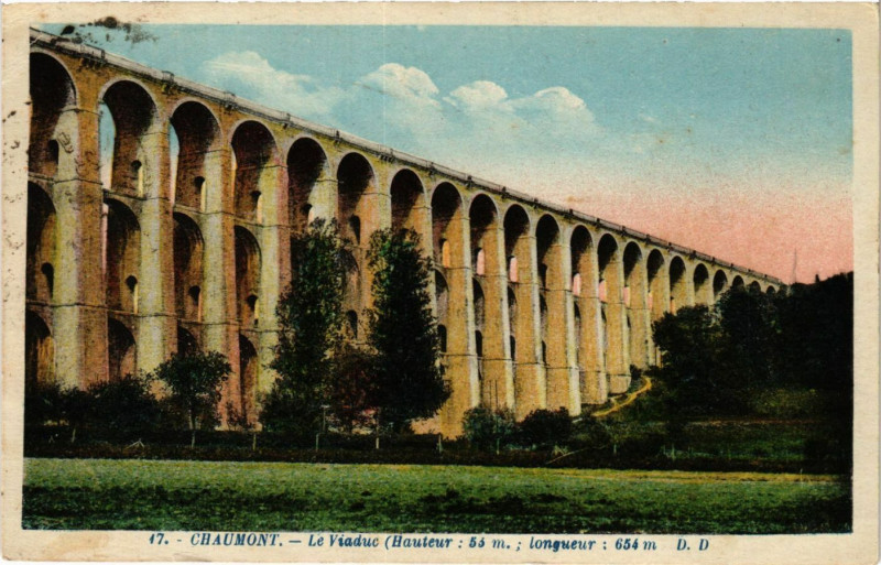 Carte postale ancienne Chaumont - Le Viaduc à Chaumont