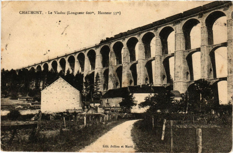 Carte postale ancienne Chaumont - Le Viaduc à Chaumont
