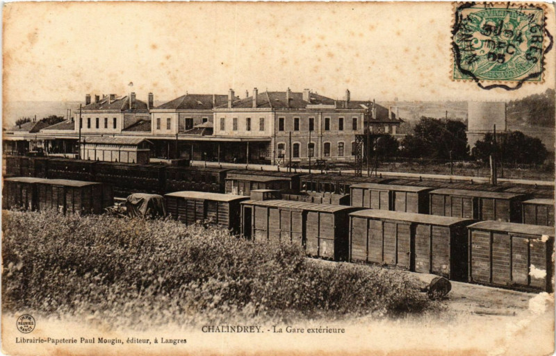 Carte postale ancienne Chalindrey - La Gare exterieure à Chalindrey