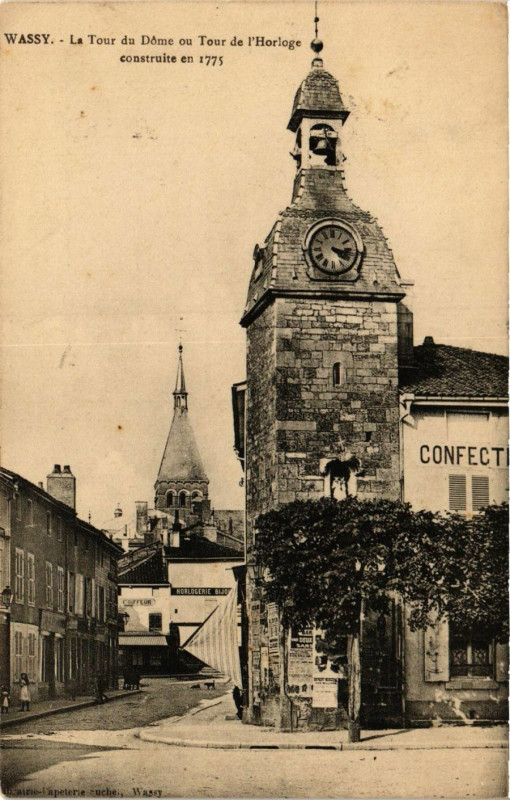 Carte postale ancienne Wassy - La Tour du Dome à Wassy