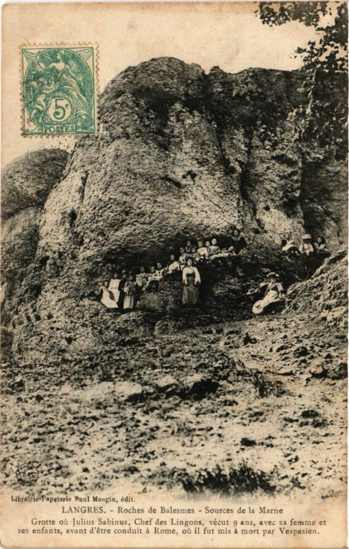Carte postale ancienne Langres - Roches de Balesmes à Langres