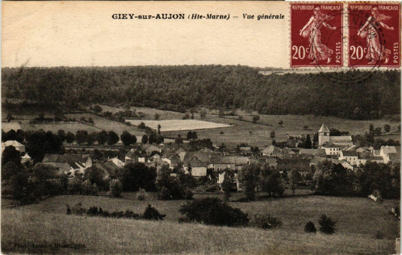 Carte postale ancienne Giey sur Aujon - Vue generale à Giey-sur-Aujon