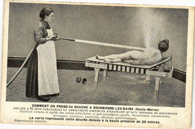 Carte postale ancienne Comment on prend sa douche a Borubonne les Bains