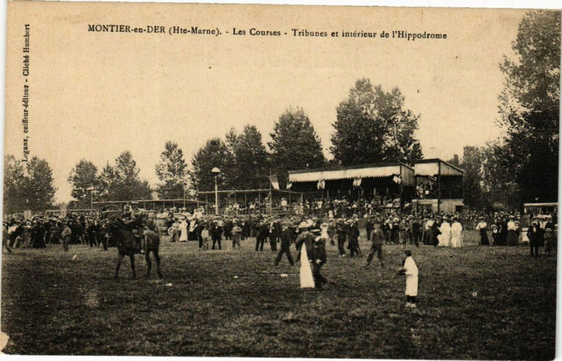 Carte postale ancienne Montier en Der - Les Courses