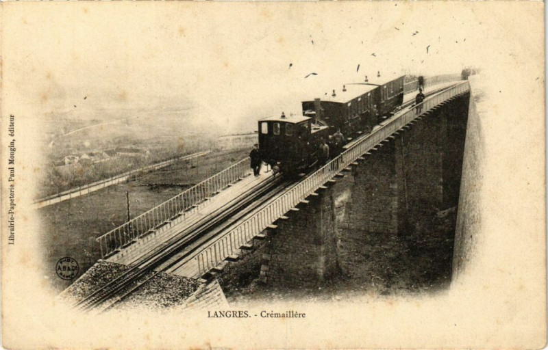 Carte postale ancienne Langres - Cremaillere à Langres