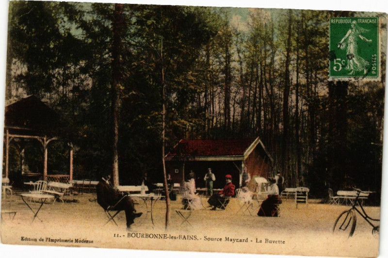 Carte postale ancienne Bourbonne les Bains - Source Maynard à Bourbonne-les-Bains