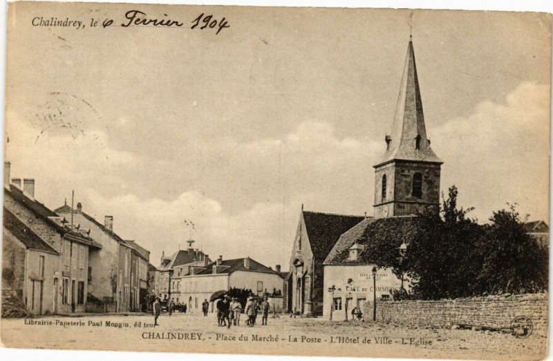 Carte postale ancienne Chalindrey - Place du Marche à Chalindrey