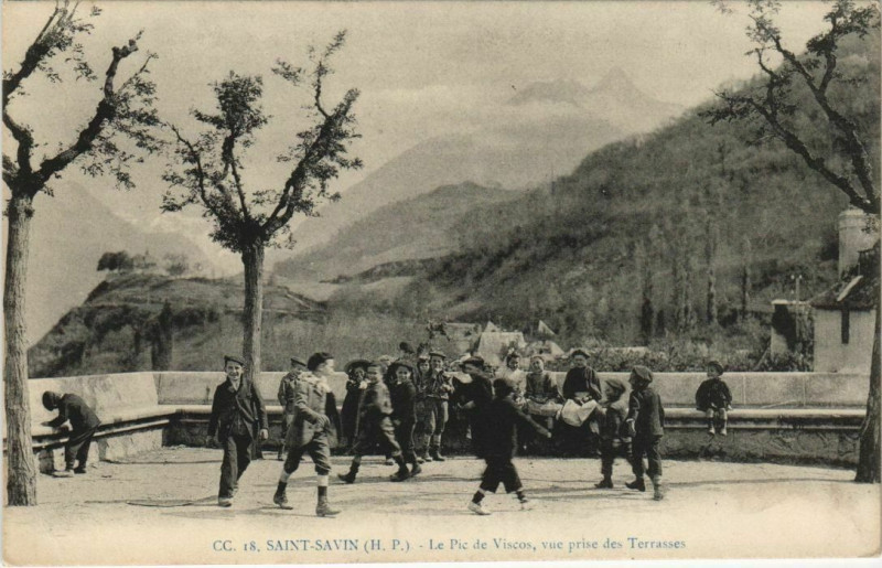 Carte postale ancienne Saint-Savin Le Pic du Viscos à Saint-Savin