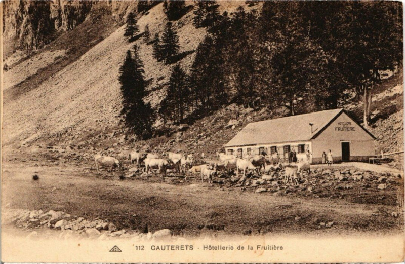 Carte postale ancienne Cauterets - Hotellerie de la Fruitiere à Cauterets