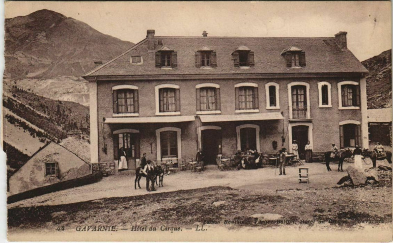 Carte postale ancienne Gavarnie - Hotel du Cirque