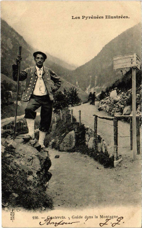 Carte postale ancienne Cauterets - Guide dans la Montagne à Cauterets