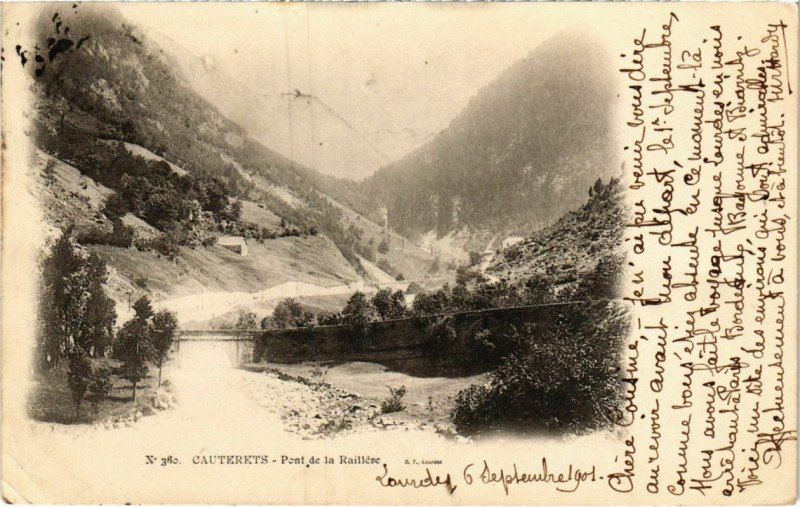 Carte postale ancienne Cauterets - Pont de la Raillére à Cauterets