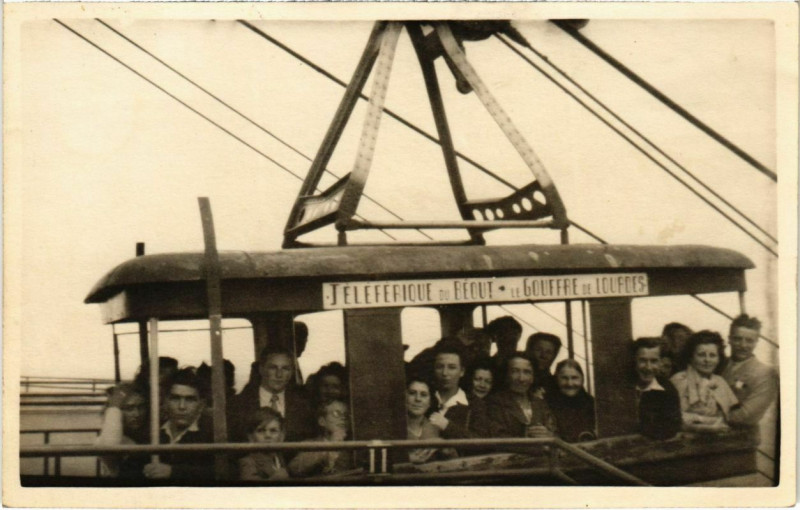 Carte postale ancienne Téléférique du Béout le Gouffre Lourdes carte photo à Lourdes
