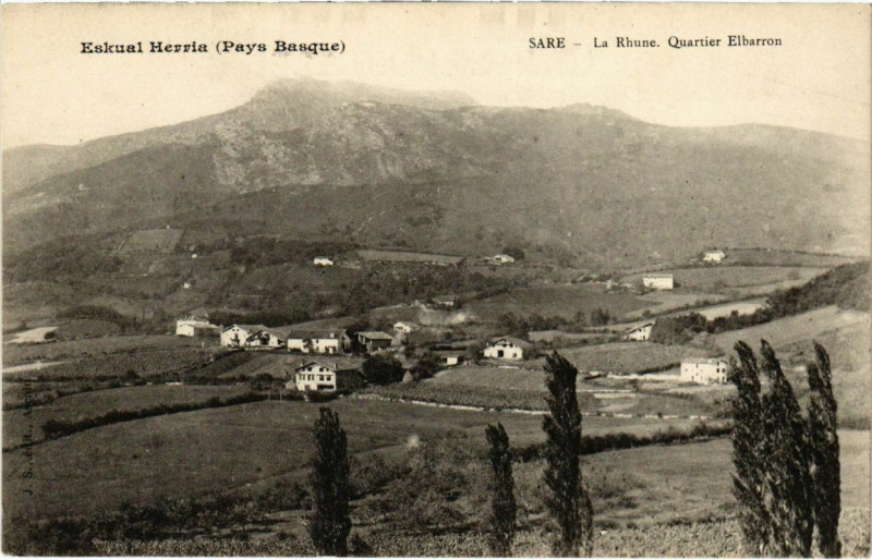 Carte postale ancienne Sare - La Rhune. Quartier Elbarron