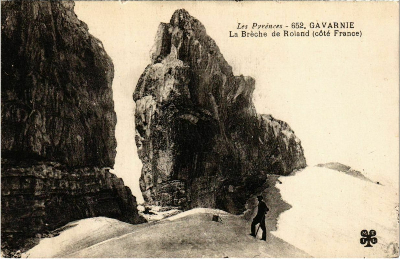 Carte postale ancienne Gavarnie La Bréche de Roland