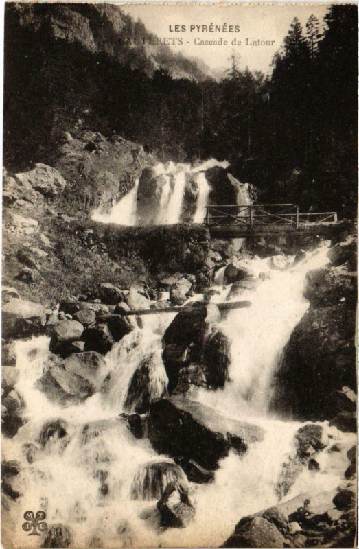 Carte postale ancienne Cauterets - Cascade de Lutour à Cauterets