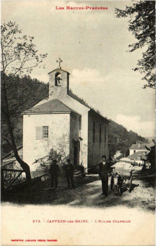 Carte postale ancienne Capvern - les - bains - L'Eglise Chapelle à Capvern