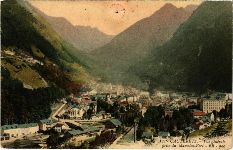 Carte postale ancienne Cauterets Vue generale prise du Mamelon à Cauterets