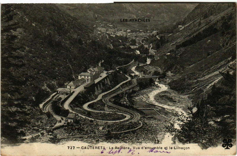 Carte postale ancienne Cauterets La Raillére Vue d'ensemble à Cauterets