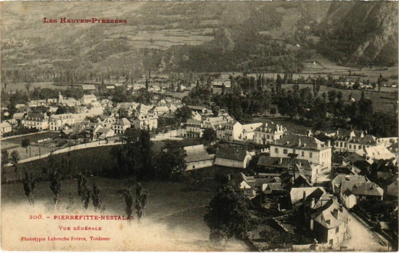 Carte postale ancienne Pierrefitte Nestalas Vue generale à Pierrefitte-Nestalas