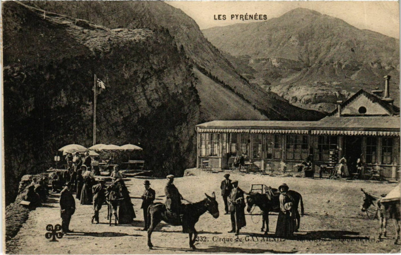 Carte postale ancienne Gavarnie Les Pyrénées