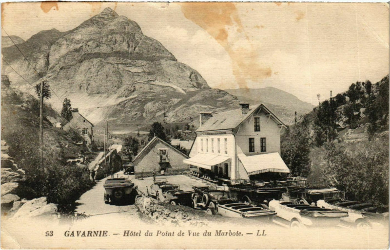 Carte postale ancienne Gavarnie Hotel du Point de Vue Du Marboie