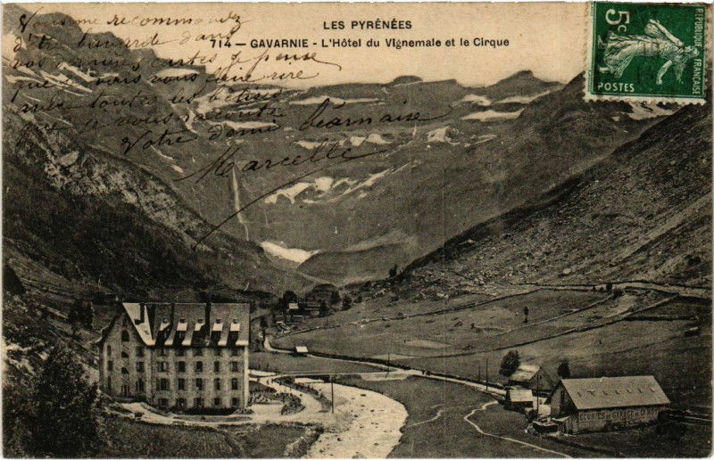 Carte postale ancienne Gavarnie L'Hotel du Vignemale