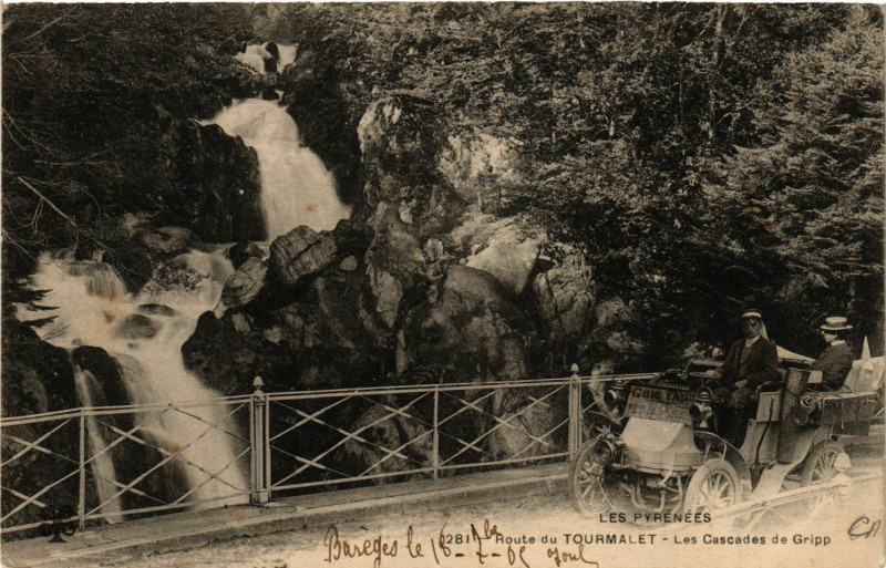 Carte postale ancienne Route du Tourmalet Les Cascades de GRIPp