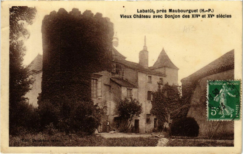 Carte postale ancienne Labatut Vieux Chateau avec Donjon
