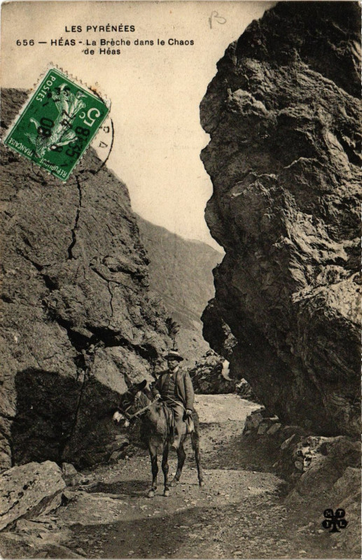 Carte postale ancienne Heas La Breche dans le Chaos de Heas