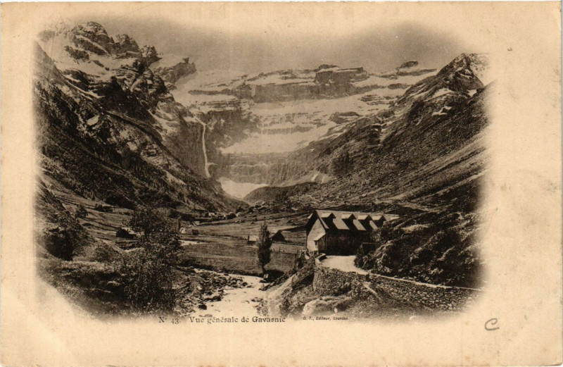 Carte postale ancienne Gavarnie Vue générale