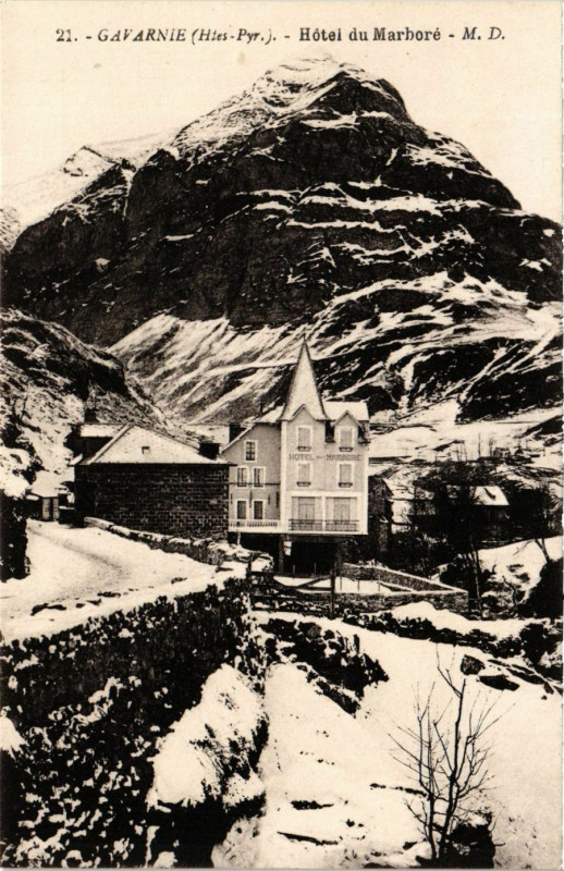 Carte postale ancienne Gavarnie Hotel du Marbore