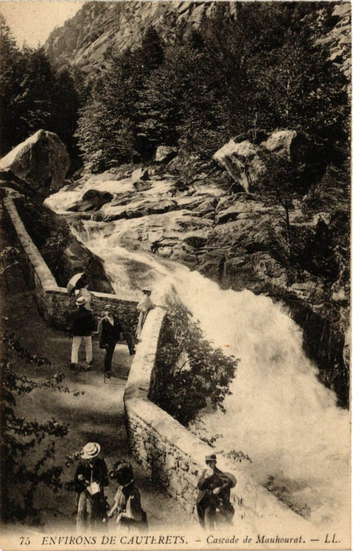 Carte postale ancienne Env. De Cauterets Cascade de Mauhourat à Cauterets