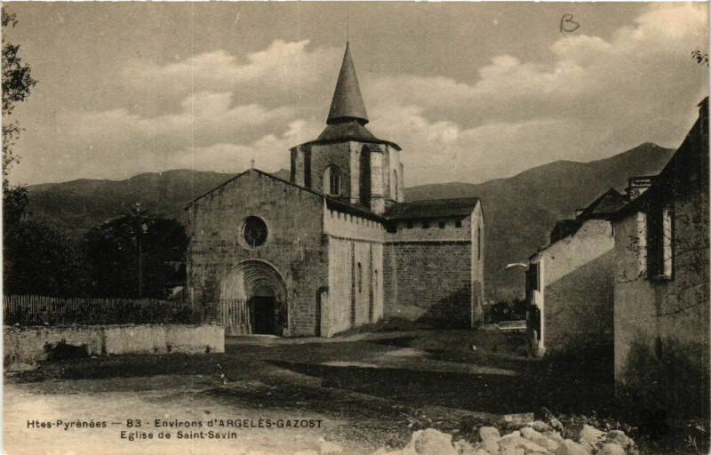 Carte postale ancienne Env. De Argeles-Gazost Eglise de Saint-Savin à Argelès-Gazost