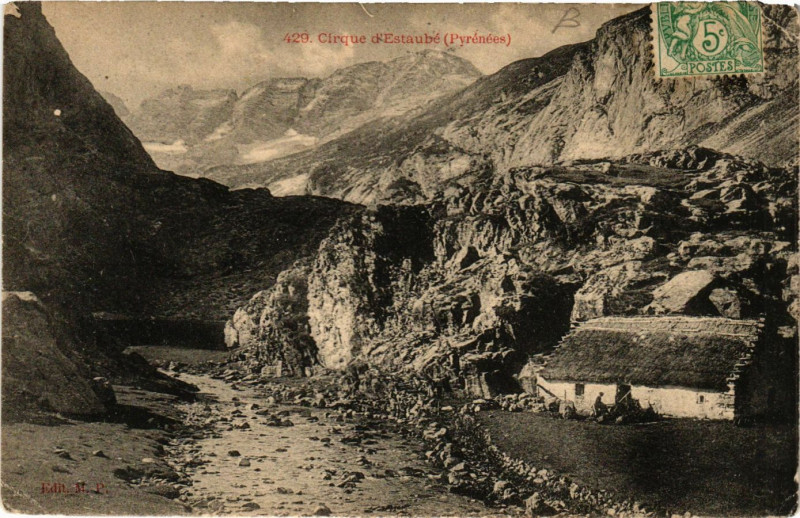 Carte postale ancienne Cirque d'Estaube