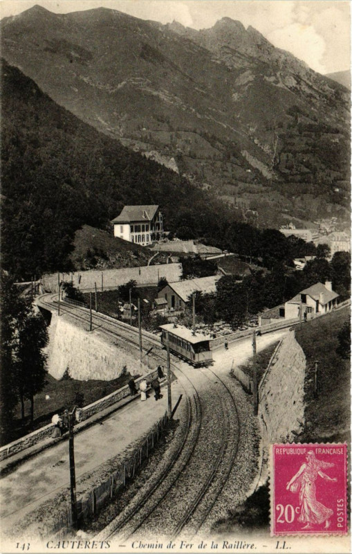 Carte postale ancienne Cauterets Chemin de Fer de la RAIlliere à Cauterets