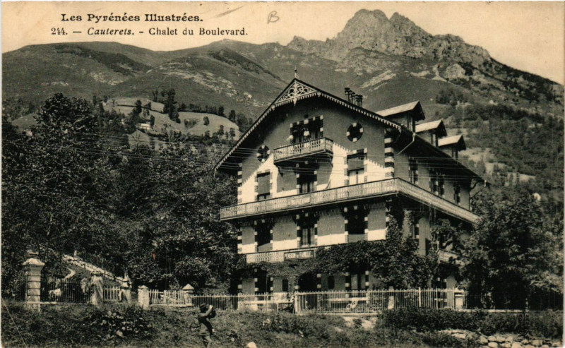 Carte postale ancienne Cauterets Chalet du Boulevard à Cauterets