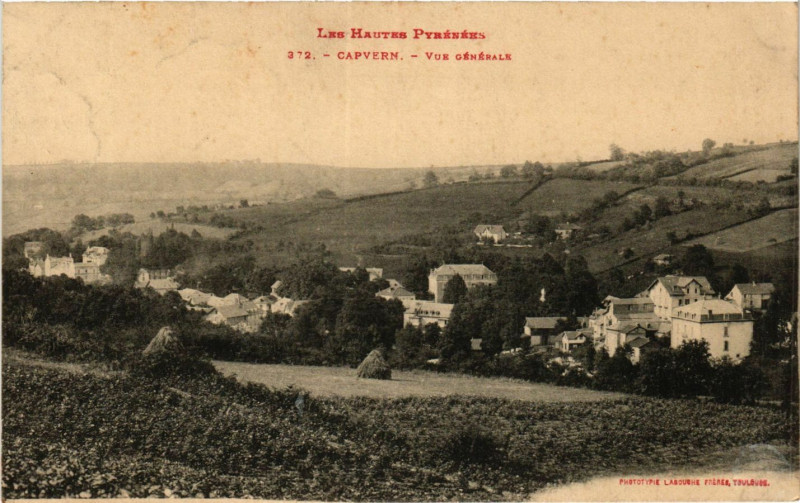 Carte postale ancienne Capvern Vue générale à Capvern