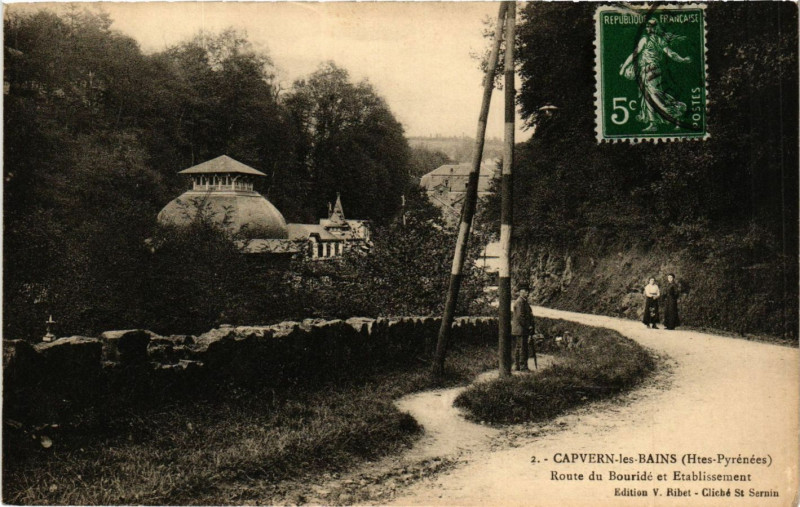 Carte postale ancienne Capvern-les-Bains Route du Bouride et Etabl. à Capvern