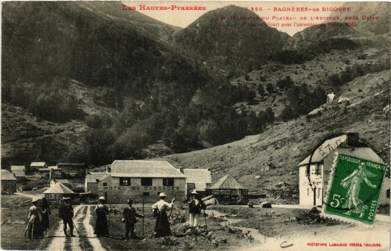 Carte postale ancienne Bagneres-de-Bigorre Hotelleries du Plateau d'Artique à Bagnères-de-Bigorre