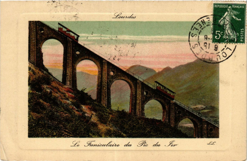 Carte postale ancienne Lourdes Le Funiculaire du Pic du Fer à Lourdes