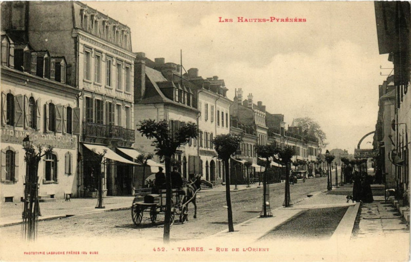 Carte postale ancienne Tarbes Rue de l'Orient à Tarbes