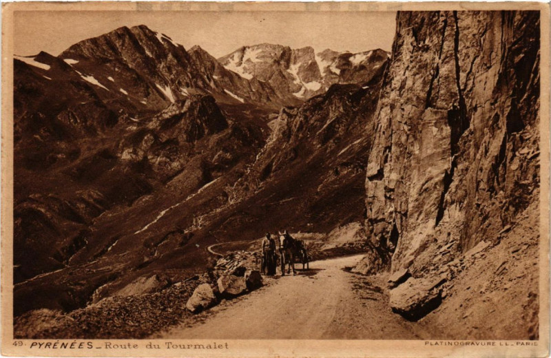 Carte postale ancienne Pyrennées - Route du Tourmalet
