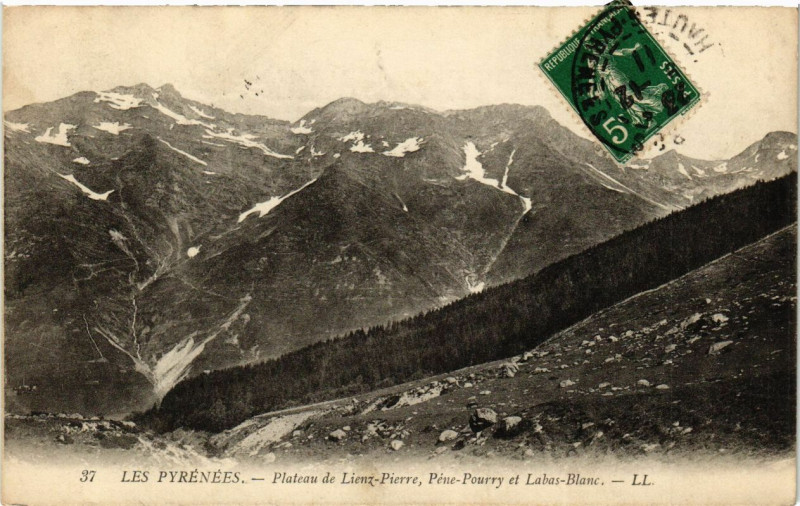Carte postale ancienne Les Pyrenées - Plateau de Lienz-Pierre Pene-Pourry et Labas-Blanc