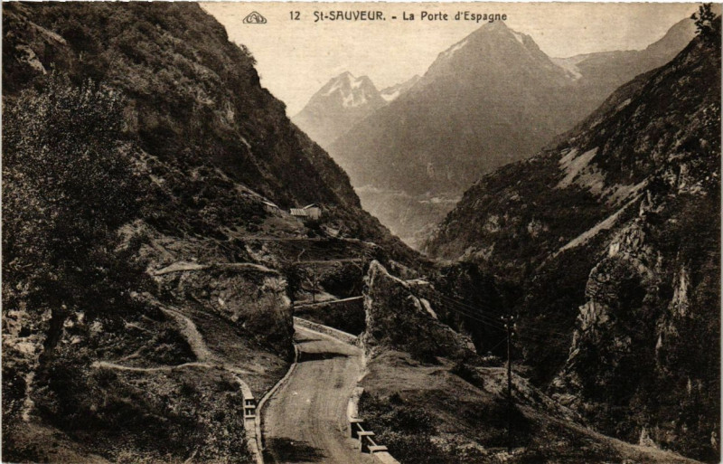Carte postale ancienne Saint-Sauveur - La Porte d'Espagne