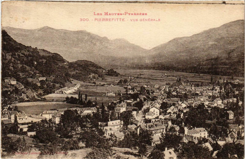 Carte postale ancienne Pierrefitte - Vue générale