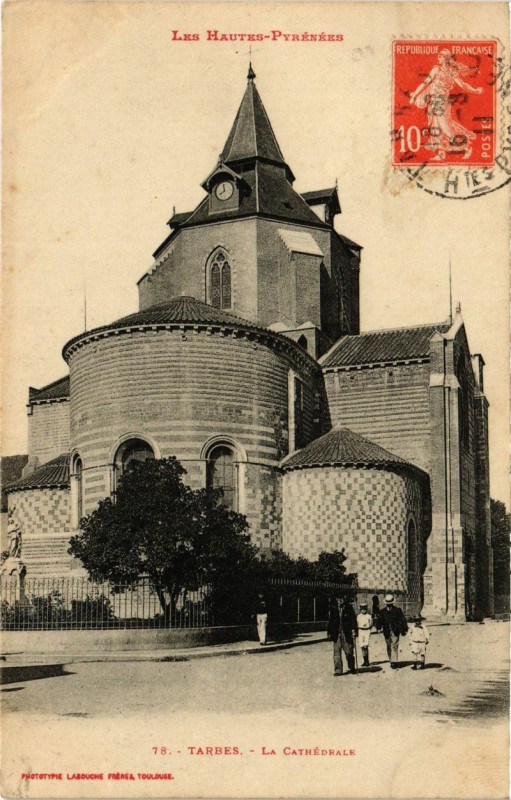 Carte postale ancienne Tarbes - La Cathedrale à Tarbes
