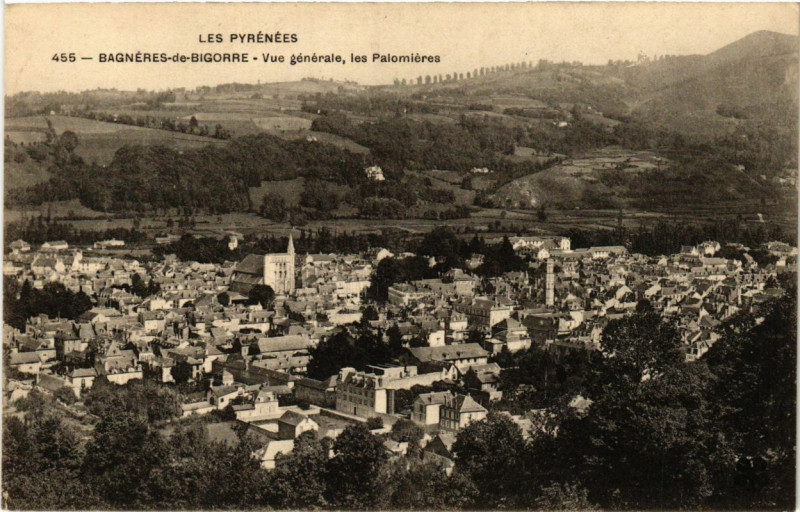Carte postale ancienne Bagneres-de-Bigorre - Vue générale les Palomieres à Bagnères-de-Bigorre